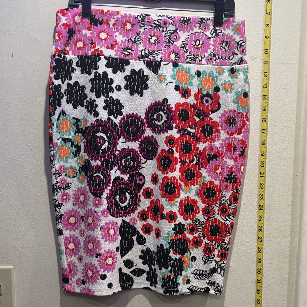 LuLaRoe Multicolor Floral Pencil Skirt